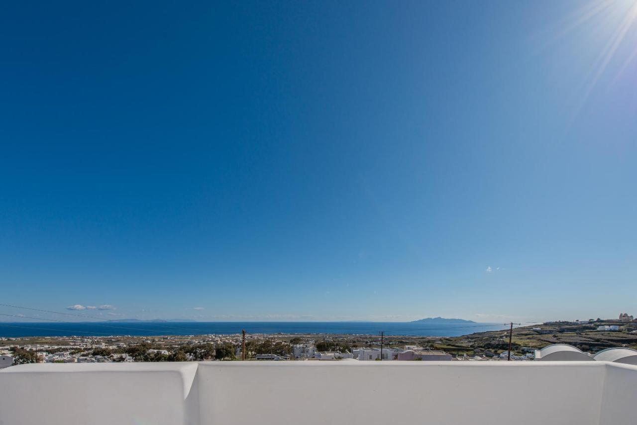 Golden View Suites Вотон Экстерьер фото