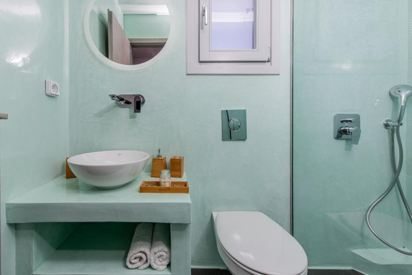 Golden View Suites Вотон Экстерьер фото