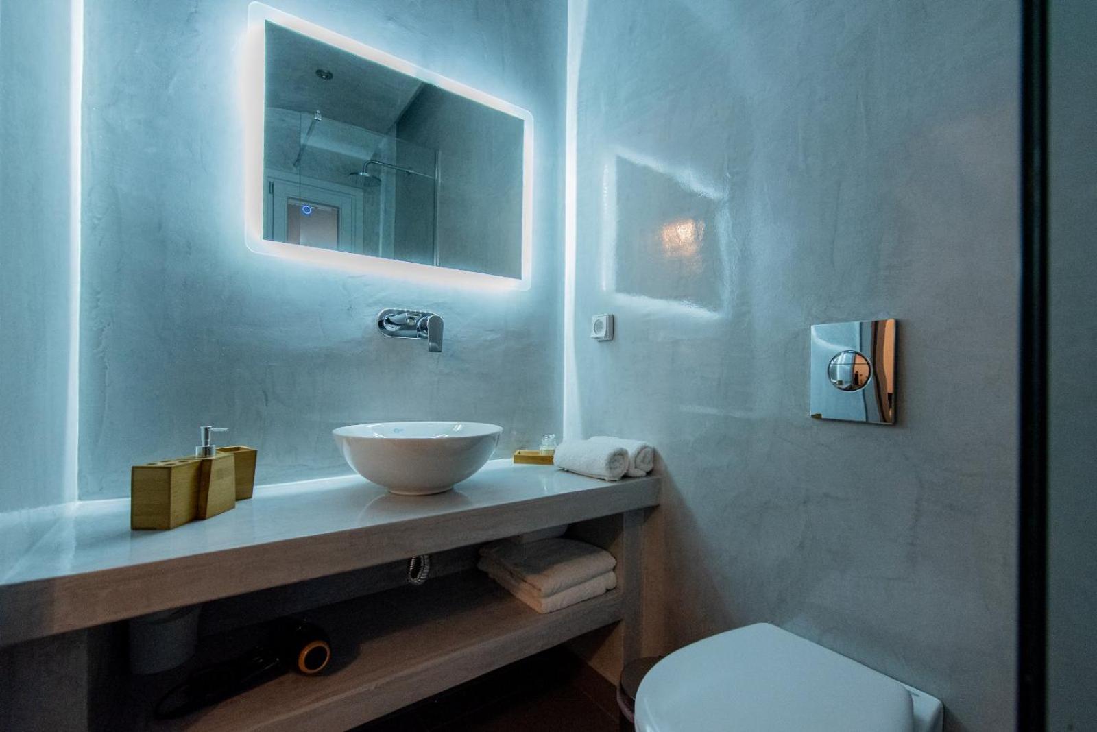Golden View Suites Вотон Экстерьер фото