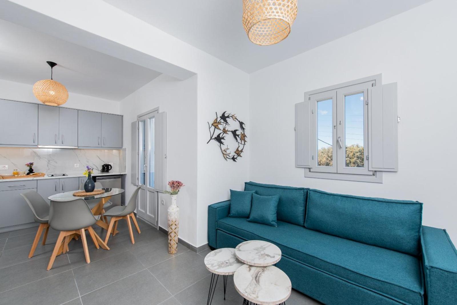 Golden View Suites Вотон Экстерьер фото